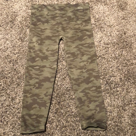SPANX Pants - SPANX Camouflage Leggings